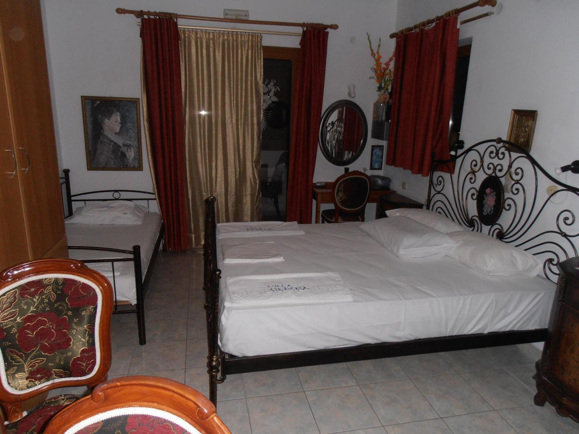 Villa Elizea Stalos Exterior photo
